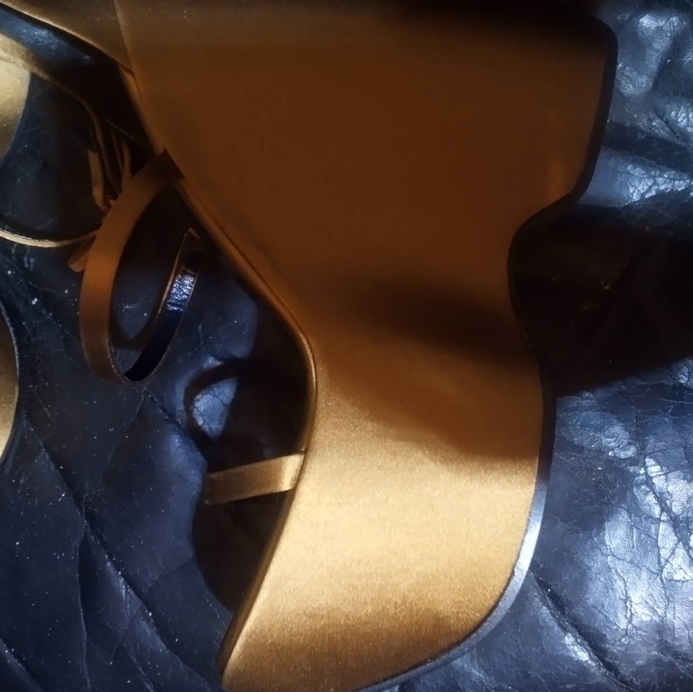Gold Versace Heels size 7.5